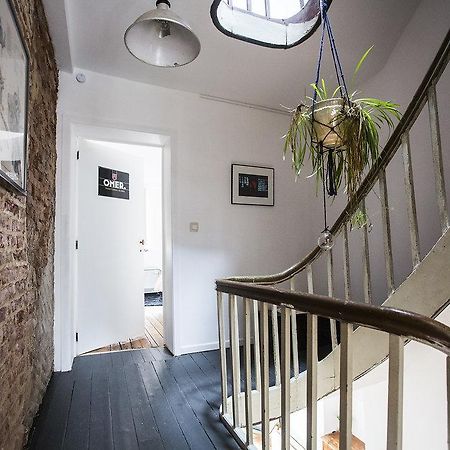 Les Chambres Du Petit Lion Brussel Bagian luar foto